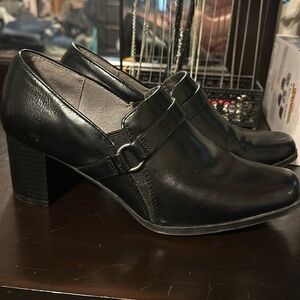 Lifestride women’s shoes